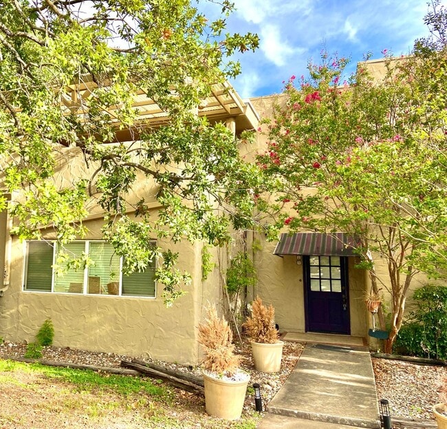 property at 541A Sand Bend Dr
