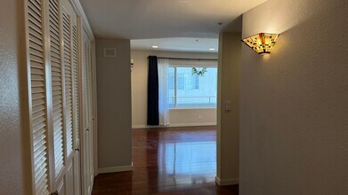 3290 Sixth Ave in San Diego, CA - Building Photo - Building Photo
