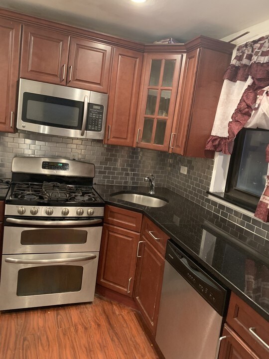 1199 E 53rd St in Brooklyn, NY - Foto de edificio