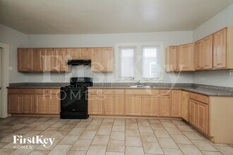 649 Price Ave in Calumet City, IL - Foto de edificio - Building Photo