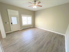 4723 Peabody Ave in Cincinnati, OH - Foto de edificio - Building Photo