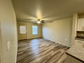 200 Spindle Ct in Muscle Shoals, AL - Building Photo - Building Photo