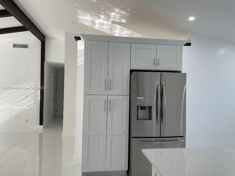 17010 SW 93rd Ave in Palmetto Bay, FL - Building Photo