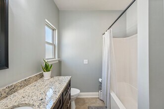 2137 Janet St in Navarre, FL - Building Photo - Building Photo