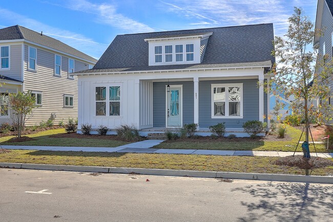 property at 601 Blueway Ave