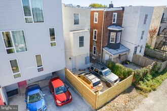 1808 N 18th St in Philadelphia, PA - Building Photo - Building Photo