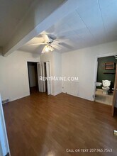 142 Pine St in Bangor, ME - Building Photo - Building Photo