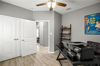 3921 Woodhouse Ln in Corpus Christi, TX - Building Photo - Building Photo