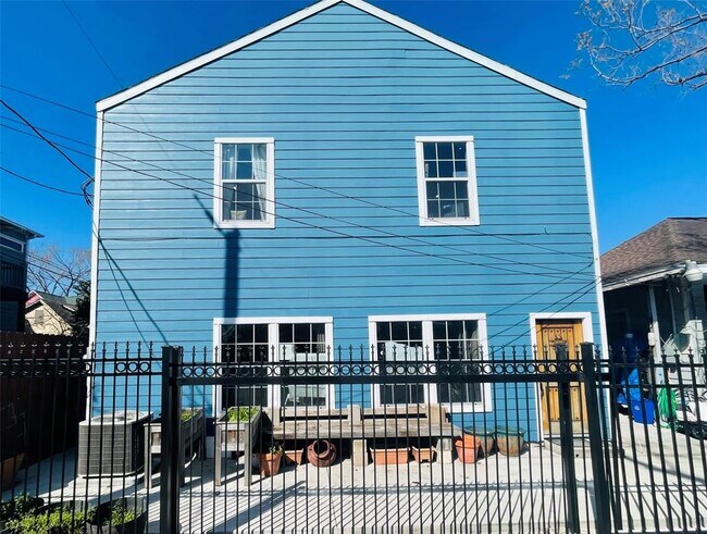 property at 301 Tabor St