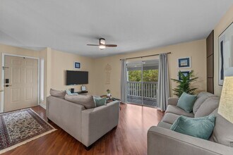 1356 Glenns Bay Rd, Unit L208 in Myrtle Beach, SC - Foto de edificio - Building Photo