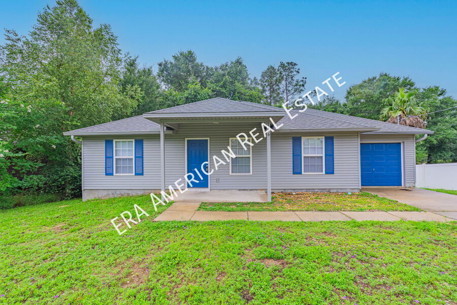 144 Lonnie Jack Dr in Crestview, FL - Building Photo