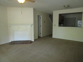 655 Archdale Dr in Sumter, SC - Building Photo - Building Photo