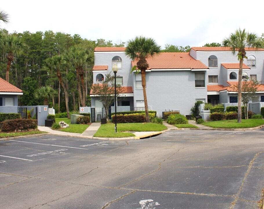 4753 Chevy Pl in Orlando, FL - Building Photo