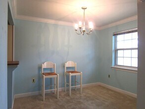 1921 Wilson Ln in McLean, VA - Building Photo - Building Photo