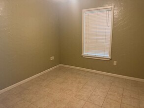570 Sterling Price St in Tatum, TX - Building Photo - Building Photo