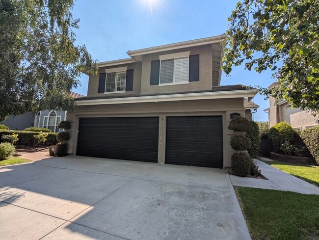 property at 2300 Rutland Pl