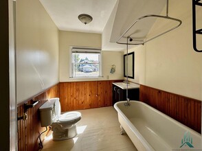 413 S Main St in Lebanon, OR - Building Photo - Building Photo