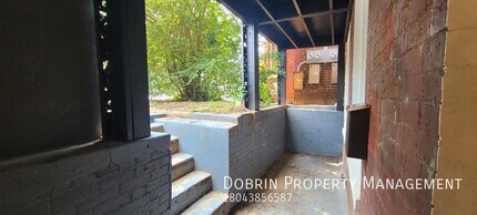 106 E Clay St in Richmond, VA - Building Photo - Building Photo