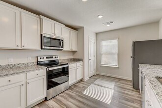 716 Trinity Trl in Denton, TX - Building Photo - Building Photo