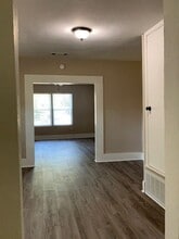1715 Division St in Greenville, TX - Building Photo - Building Photo