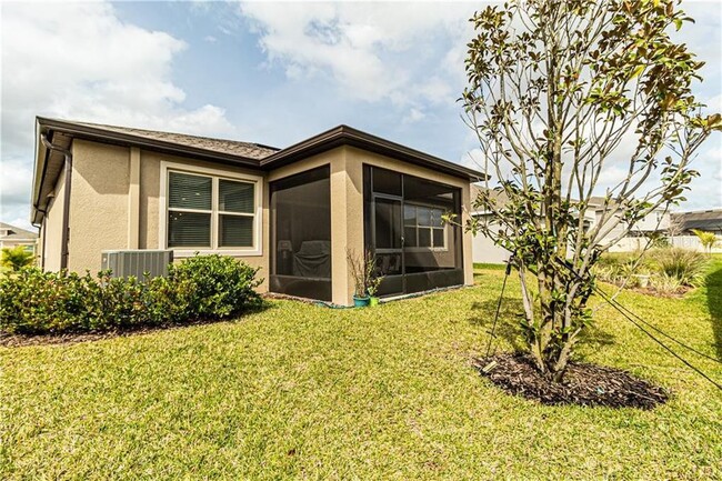 8012 Olive Brook Dr in Wesley Chapel, FL - Building Photo - Building Photo