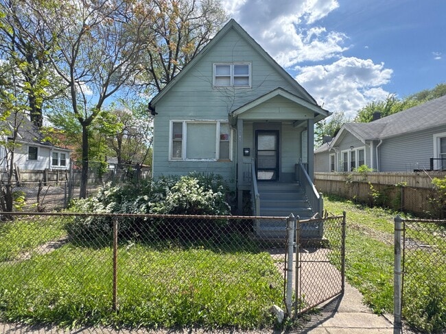 265 W 107th St