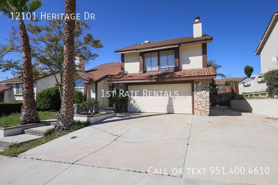 12101 Heritage Dr in Moreno Valley, CA - Foto de edificio
