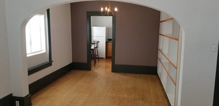 224 S 5th St in Miles City, MT - Building Photo - Building Photo