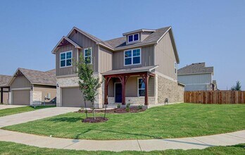 252 Orange Rd in Buda, TX - Building Photo - Building Photo