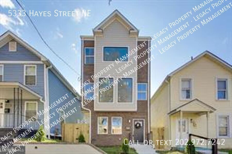 5333 Hayes St NE in Washington, DC - Building Photo