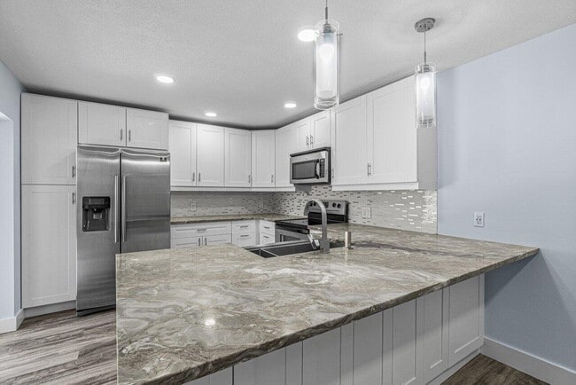 property at 2929 SW 22nd Cir