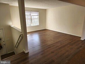 37130 Mowry Ln in Mechanicsville, MD - Building Photo - Building Photo