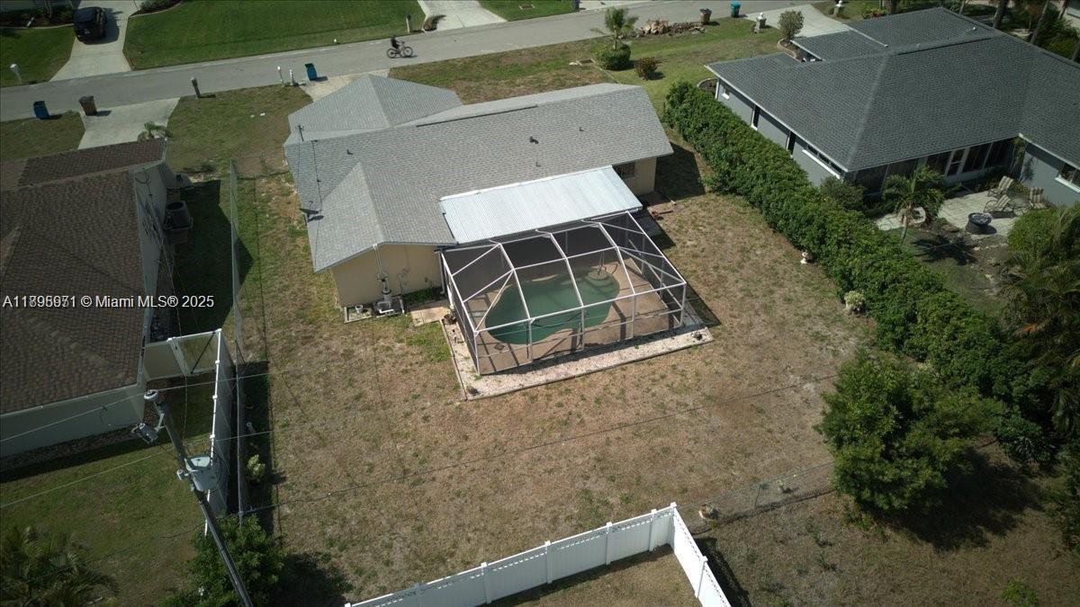 915 SE 20th St in Cape Coral, FL - Building Photo