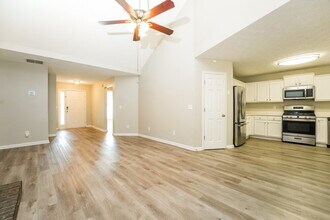 205 Lassiter Dr in Covington, GA - Building Photo - Building Photo