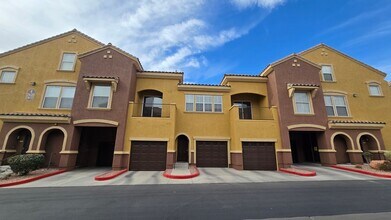 3975 N Hualapai Way in Las Vegas, NV - Building Photo - Building Photo