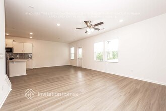 430 Jet Strm Dr in La Vergne, TN - Building Photo - Building Photo