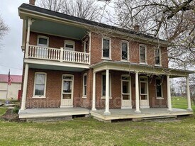 97 Penn St in Washington Boro, PA - Building Photo