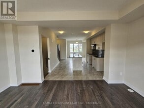 205 Melody Ln in Thorold, ON - Building Photo - Building Photo