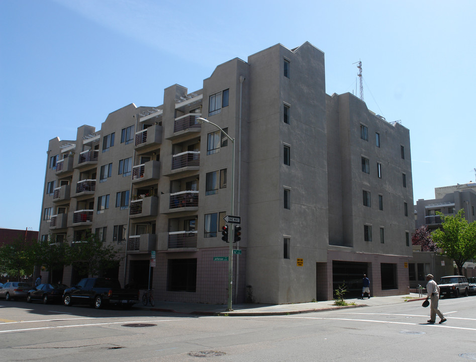 Oak Grove North & South in Oakland, CA - Building Photo