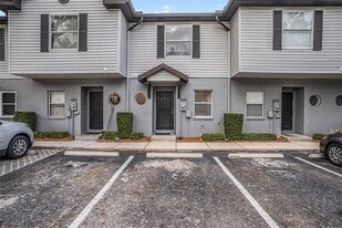 4330 Har Paul Cir in Tampa, FL - Building Photo