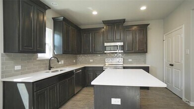 712 Prairie Creek Dr in Princeton, TX - Building Photo - Building Photo