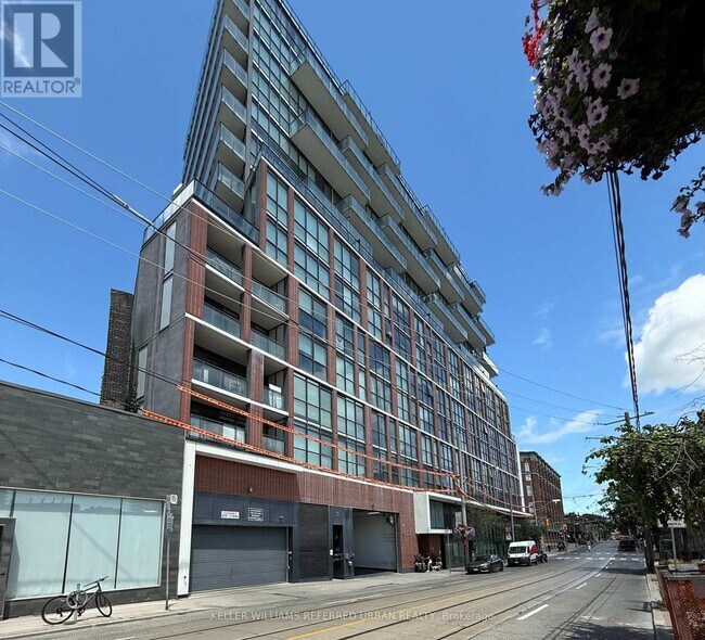 property at 318-1318 King St E