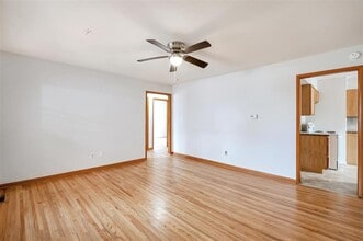 415 Hillcrest Ave in Haysville, KS - Building Photo - Building Photo