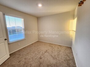 3322 Stoney Knoll in San Antonio, TX - Building Photo - Building Photo