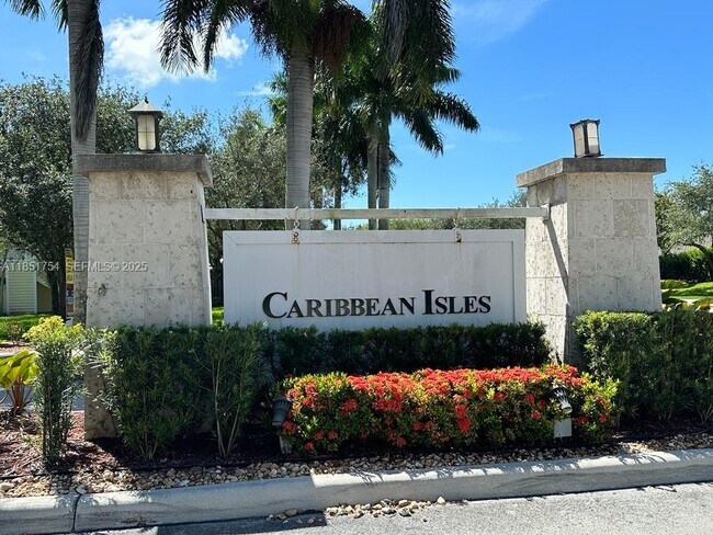 372 NE 26th Pl in Homestead, FL - Foto de edificio - Building Photo