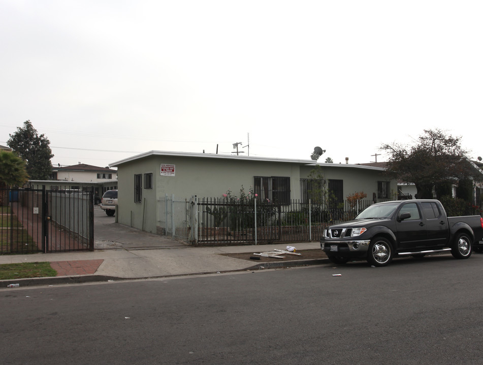 6422-6426 Brynhurst Ave in Los Angeles, CA - Building Photo