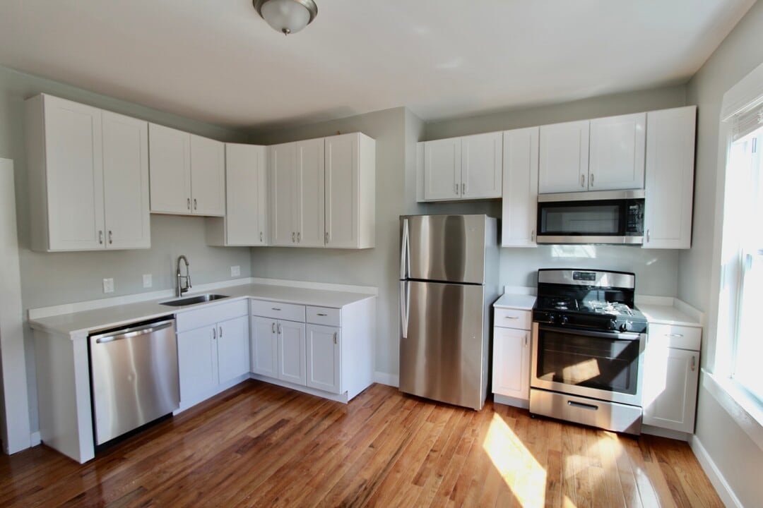 203 Westville St, Unit #2 in Boston, MA - Building Photo