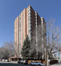 Alex Walker Tower in Calgary, AB - Building Photo - Building Photo