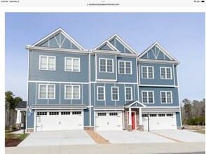 15305 Princess Lauren Ln in Midlothian, VA - Foto de edificio - Building Photo