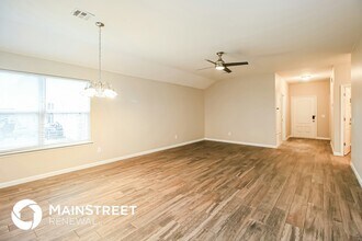 7108 Meadow Lake Dr in Yukon, OK - Foto de edificio - Building Photo